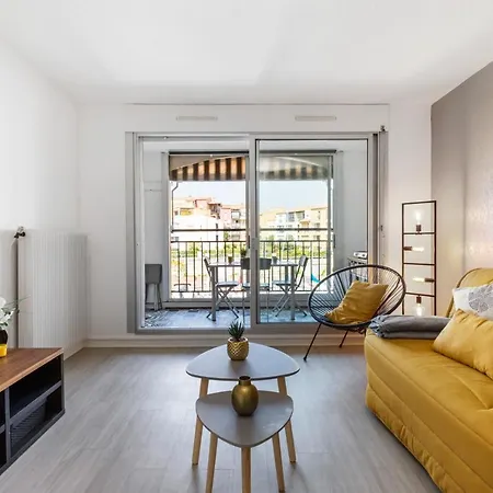 Little Venezia By Pom, Au Bord De L'eau, Parking Agde